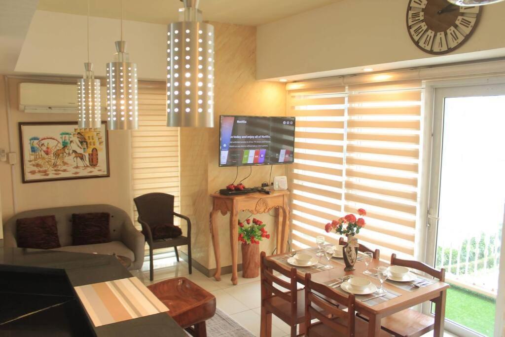 A2J Luxury 1Br Balcony Suite Near Venice Mall Bgc Manila Exterior foto