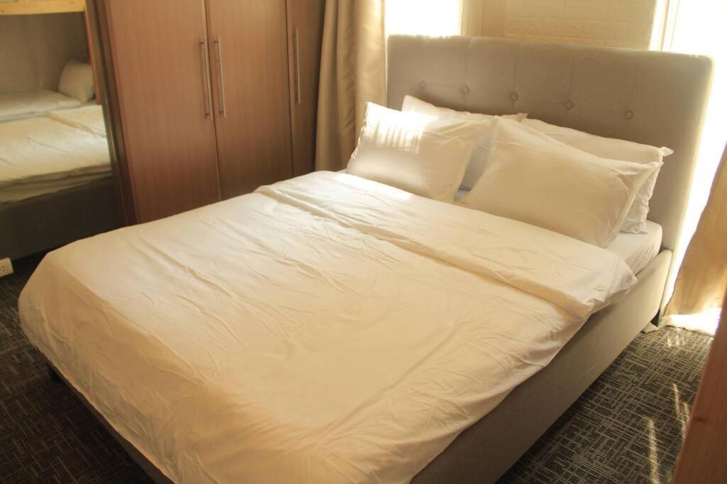 A2J Luxury 1Br Balcony Suite Near Venice Mall Bgc Manila Exterior foto