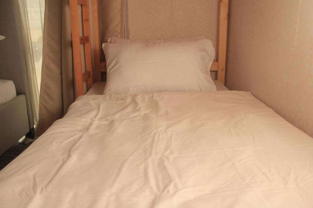 A2J Luxury 1Br Balcony Suite Near Venice Mall Bgc Manila Exterior foto