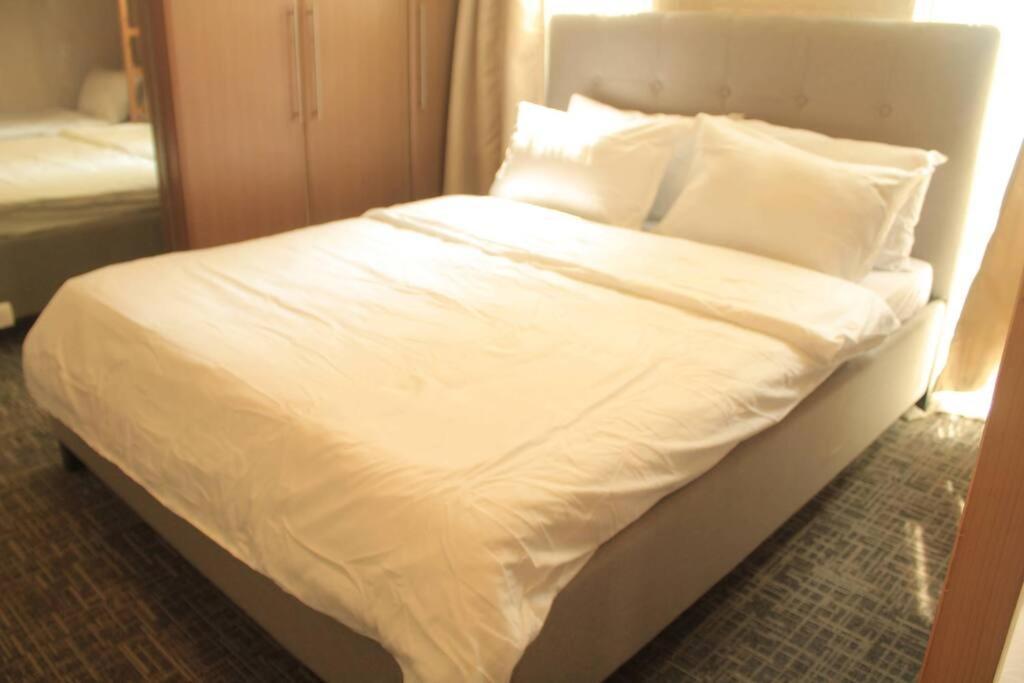 A2J Luxury 1Br Balcony Suite Near Venice Mall Bgc Manila Exterior foto