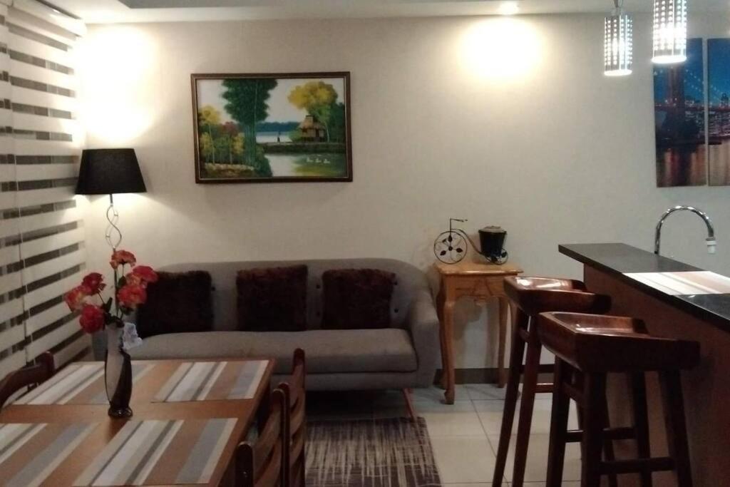 A2J Luxury 1Br Balcony Suite Near Venice Mall Bgc Manila Exterior foto