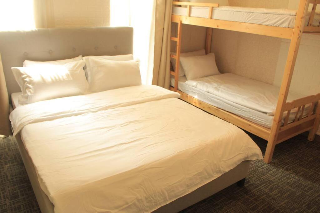 A2J Luxury 1Br Balcony Suite Near Venice Mall Bgc Manila Exterior foto